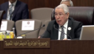 بوتفليقة يكلف رئيس مجلس الأمة بتمثيل الجزائر في القمة العربية