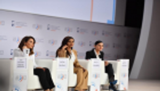 مشاركات في منتدى الإعلام العربي يطالبن مشاهير مواقع التواصل بمضمون جيد