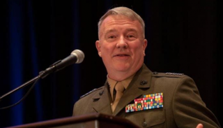  الجنرال فرانك ماكينزي