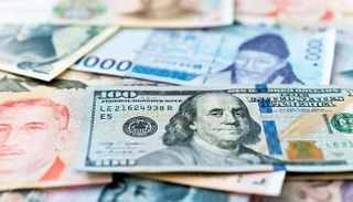 تراجع هيمنة الدولار على احتياطيات النقد الأجنبي العالمية  