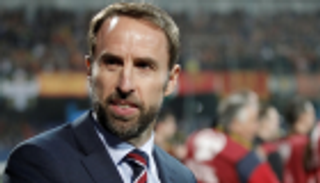 ساوثجيت يعرض مساعدة منتخب إنجلترا للسيدات