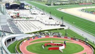 مضمار ميدان لسباقات الخيل