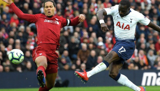 فيرجيل فان ديك مدافع ليفربول