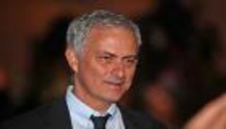 إنتر يعلق على مفاوضات مورينيو