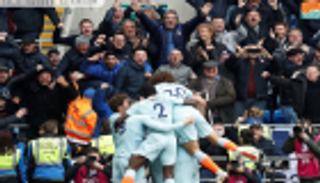 تشيلسي يقلب الطاولة على كارديف بالدوري الإنجليزي