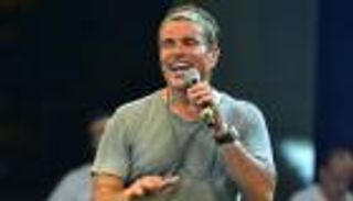 12 إبريل .. عمرو دياب يُحيِي حفله الثالث في السعودية