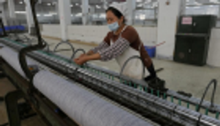 بعد انكماش 4 أشهر.. نمو طفيف في نشاط المصانع داخل الصين