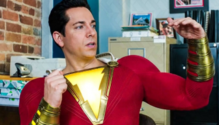 شازام البطل الخارق من عالم دي سي