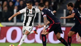 يوفنتوس وكالياري  