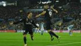 أودريوزولا يثني على بنزيمة "الأفضل في العالم"