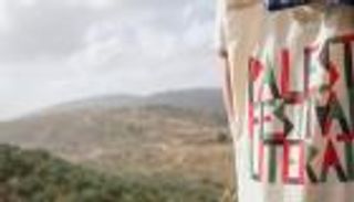 كتّاب دوليون يجوبون مدنا محتلة في إطار احتفالية "فلسطين للأدب"