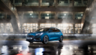 صدمة أوروبية تدفع فورد لوقف تصنيع "سي ماكس" و"جراند سي ماكس" للأبد