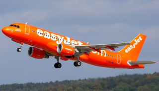 إيزي جيت تؤكد تأثرها بالغموض المحيط ببريكست والاقتصاد