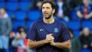 رغم الإخفاق الأوروبي .. بوفون يقترب من الاستمرار في الدوري الفرنسي