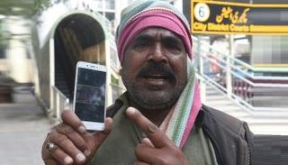 محمد رياض والد "عظمى" العاملة المنزلية المقتولة