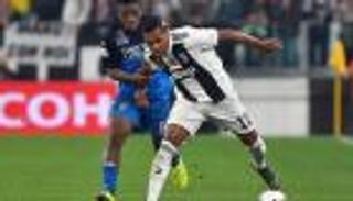 يوفنتوس يفتح الباب أمام رحيل ساندرو