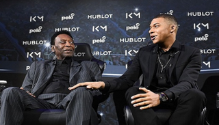 كيليان مبابي وبيليه