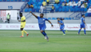 النصر يحقق فوزا مثيرا برباعية على الوصل بالدوري الإماراتي