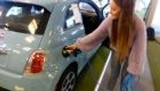 مصر تسعى للتحول إلى مركز إقليمي لصناعة السيارات الكهربائية 