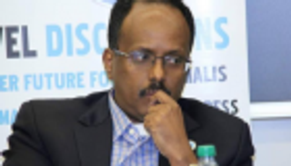 إقصاء وفوضى وتدخلات خارجية.. حصيلة حكم فرماجو للصومال