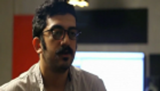 من داخل محبسه.. فنان إيراني ينشر موسيقى من أجل السلام بالشرق الأوسط