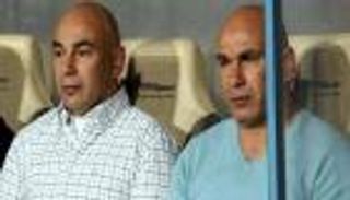 الجهاز الفني لسموحة يهاجم حكم مباراة الزمالك