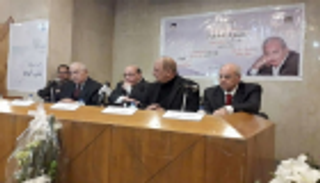 "خلود المحبة".. شذرات من حياة الكاتب والناقد المصري سمير غريب