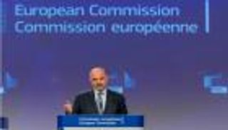 الاتحاد الأوروبي يهدد بفرض رسوم جمركية على بريطانيا حال فشل بريكست