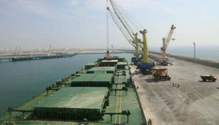 أحد الموانئ في إيران - أرشيفية