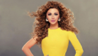 الفنانة مريام فارس تنشر صورها خلال تسجيل ألبوم جديد