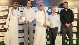 وفد الاتحاد الآسيوي - رابطة المحترفين 