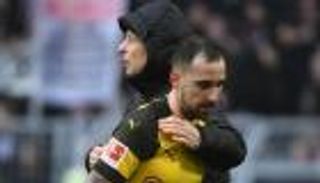 ضربة ثنائية جديدة تؤزم موقف دورتموند أمام بايرن ميونيخ