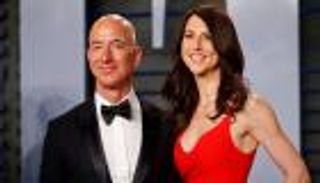 أغلى طلاق في التاريخ.. 36 مليار دولار لماكينزي بعد الانفصال عن بيزوس