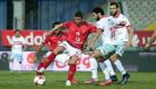 الأهلي المصري يكشف عن طبيعة إصابة مدافعه