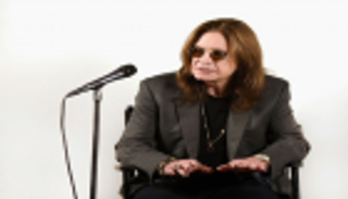 أوزي أوزبورن يرجئ جولته الغنائية بعد تعرضه للسقوط