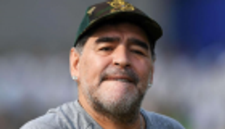 الأخطاء التحكيمية قد تنهي مسيرة مارادونا بالدوري المكسيكي