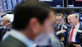 ارتفاع الأسهم الأمريكية بفعل تقدم محادثات التجارة