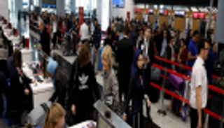 الفوضى أبرز مشاهد مطار إسطنبول الجديد في أول يوم عمل