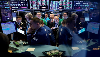 الأسهم الأمريكية تتراجع عند الفتح- رويترز