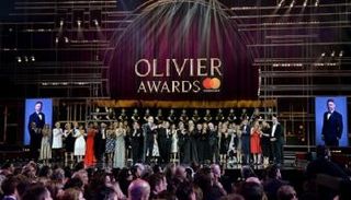 المسرح الأمريكي يستحوذ على جوائز أوليفر البريطانية