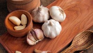 الثوم يكافح أيضا الجراثيم المنتشرة في المستشفيات - أرشيفية