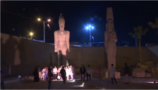 ترميم تمثال ضخم لرمسيس الثاني في صعيد مصر