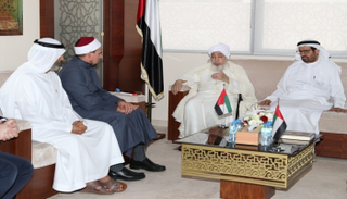 عبدالله بن بيه يستقبل إمام مسجد النور بـ"كرايستشيرش" النيوزيلندية