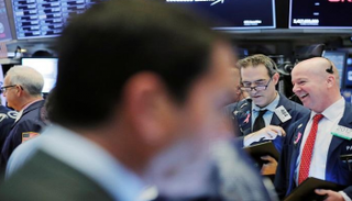 الأسهم الأمريكية ترتفع وسط ترقب لنتائج اجتماع البنك المركزي الأمريكي