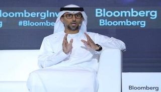 وزير الطاقة والصناعة الإماراتي يشارك في قمة "بلومبرج"