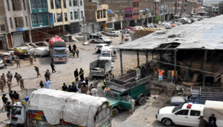 انفجار قنبلة في باكستان - رويترز