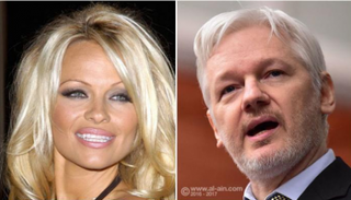 باميلا أندرسون وجوليان أسانج