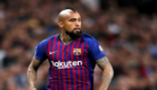 صورة تقرب فيدال من بوكا جونيورز الأرجنتيني