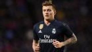 كروس يحسم مستقبله مع ريال مدريد