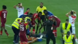 إصابة مروعة لحارس حوريا الغيني خلال مواجهة الوداد